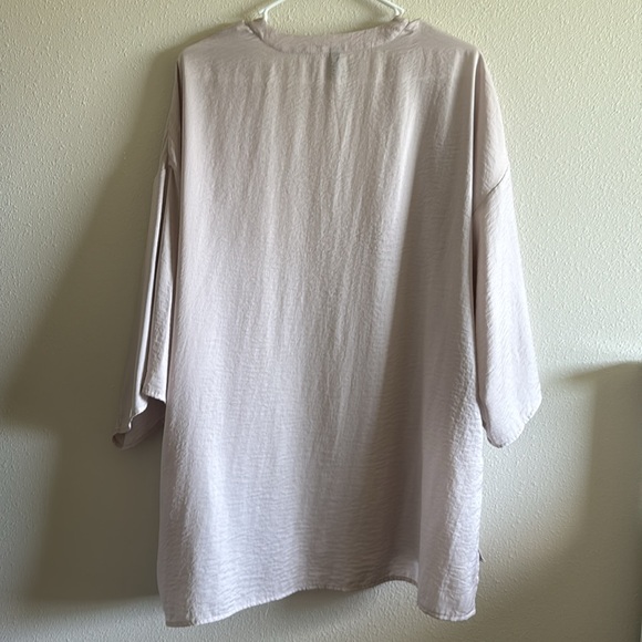 Women’s Divided L Rose Cardigan - Like brand new! - Picture 9 of 10